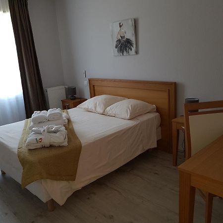 Aparthotel Domitys Les Cigales Du Luberon Cavaillon Exteriér fotografie